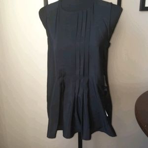 NWT Banana Republic Pleated Sleeveless Top S